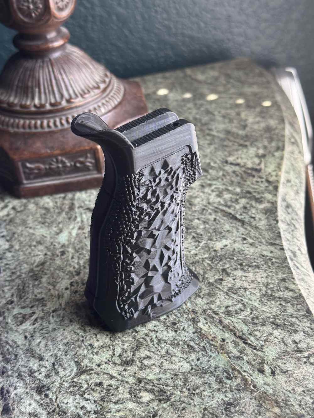 AR-15 Mil-Spec BDG BIGMOUTH Grip |Wide Base| Stippled-img-2