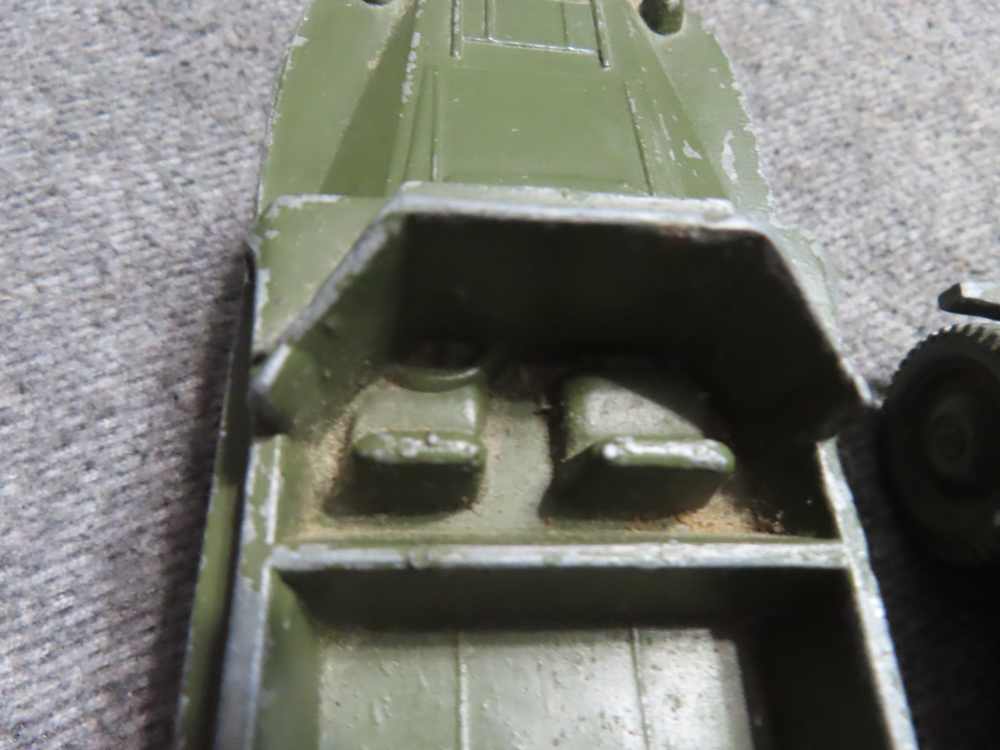 2-WWII ERA METAL TOYS- JEEP AND DUKW LANDING CRAFT WITH MOVING WHEELS-img-11