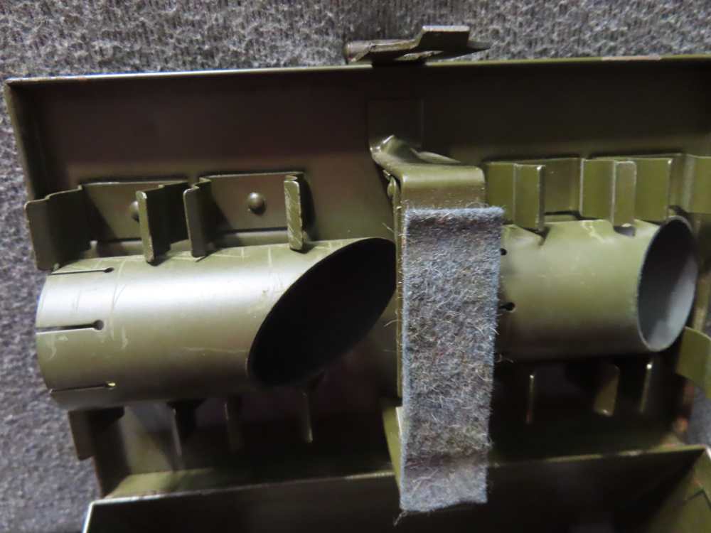 VIETNAM WAR ERA USGI M14 AIMING POST LIGHTS WTH RED & GREEN LENSES-img-10