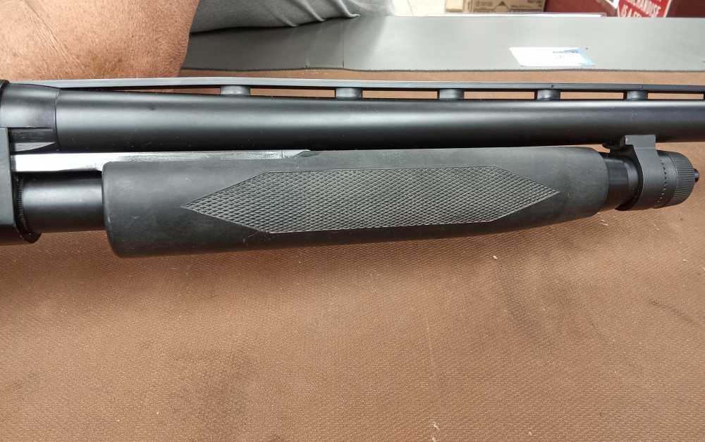 Winchester 1300 12ga shotgun -img-4
