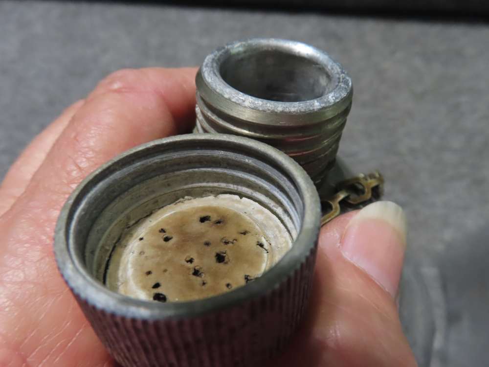 WWI US ARMY CANTEEN, CUP AND COVER, ALL DATED 1917 & 1918, FINE CONDITION-img-10