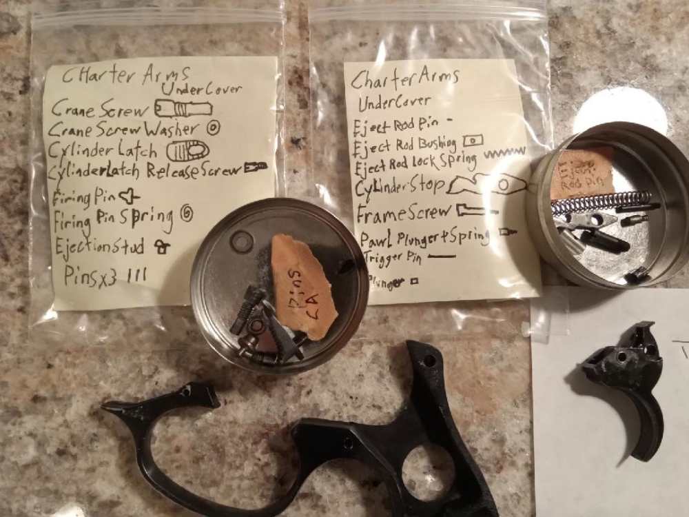 Charter Arms Undercover 38 Parts Lot/Kit-img-1