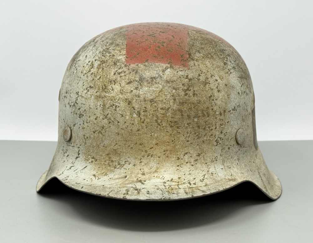 WW2 German M42 Single Decal Medic Helmet CKL64 WWII-img-3