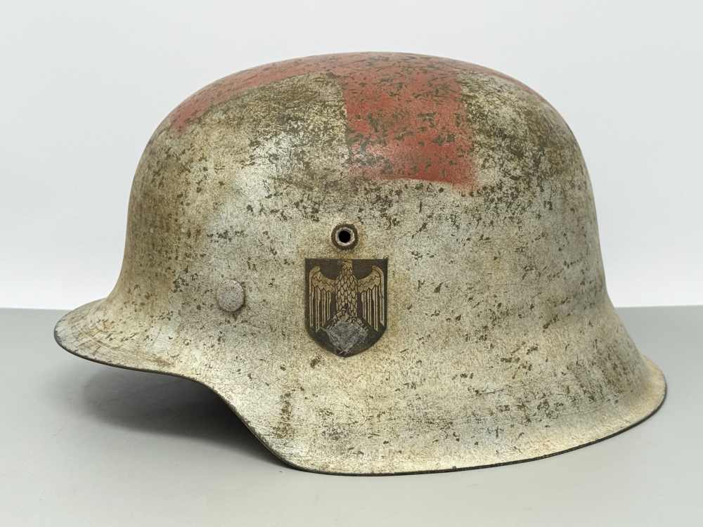 WW2 German M42 Single Decal Medic Helmet CKL64 WWII-img-5