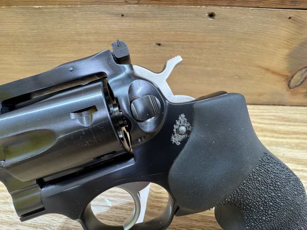 Ruger GP100 357 Magnum 4.2" Revolver PENNY START! NO RESERVE!-img-5