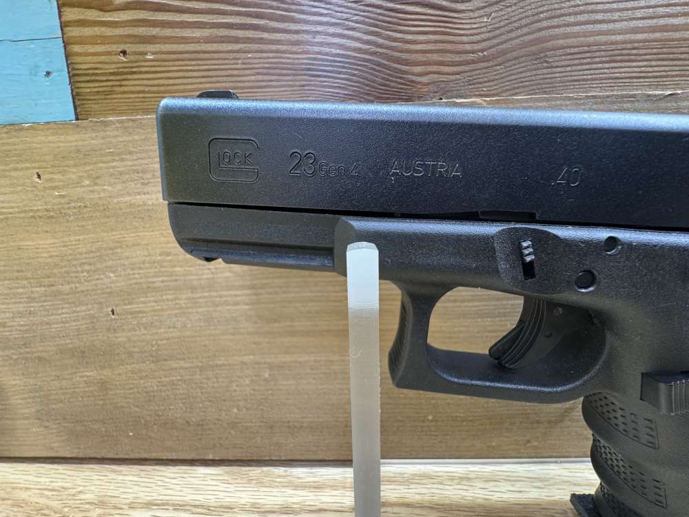 Glock 23 Gen 4 .40 S&W Semi-Auto Pistol PENNY START! NO RESERVE!-img-6
