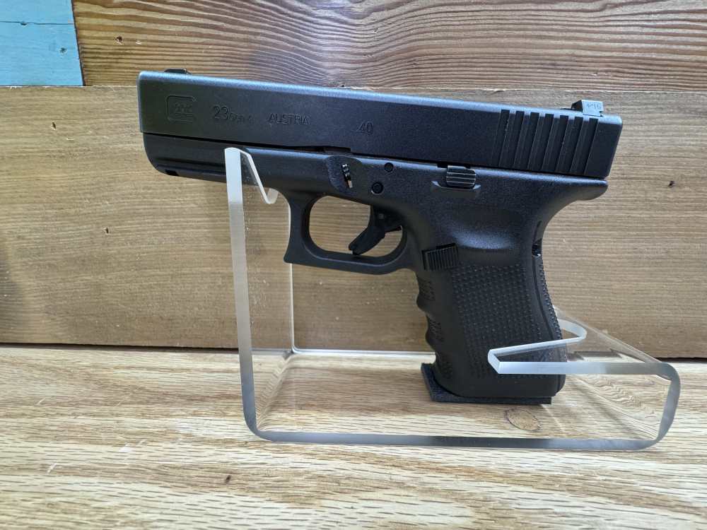 Glock 23 Gen 4 .40 S&W Semi-Auto Pistol PENNY START! NO RESERVE!-img-1