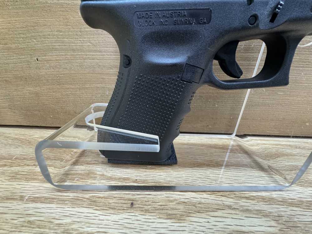Glock 23 Gen 4 .40 S&W Semi-Auto Pistol PENNY START! NO RESERVE!-img-13