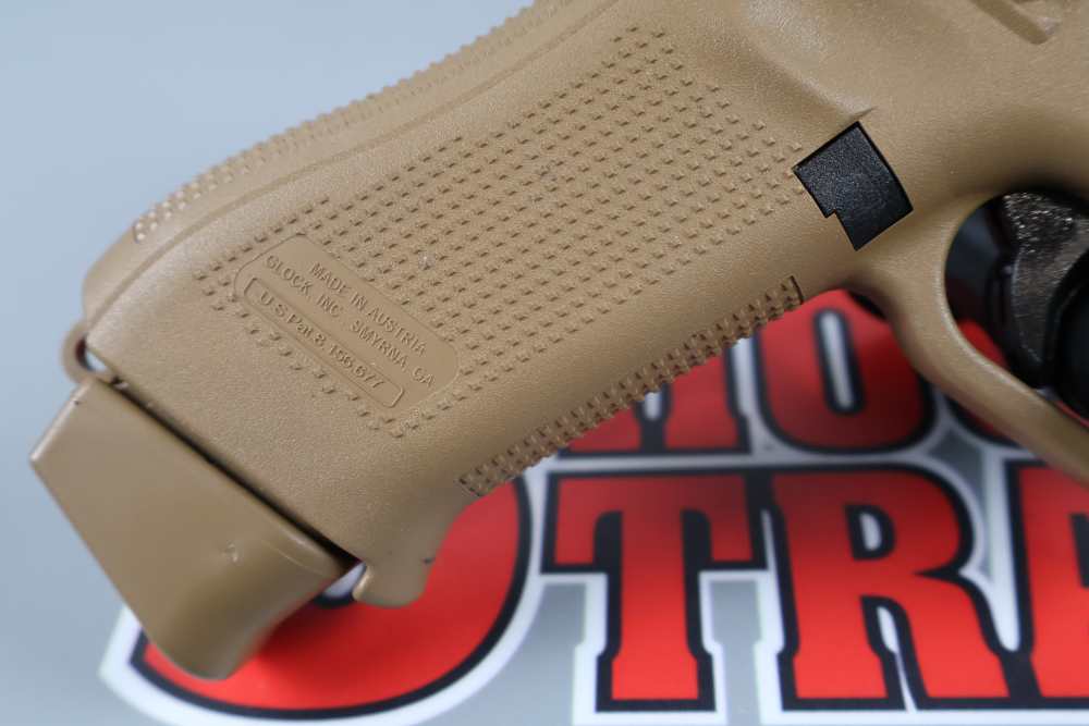 Glock G19X 9mm 4.02"bbl FDE w/Case-img-4