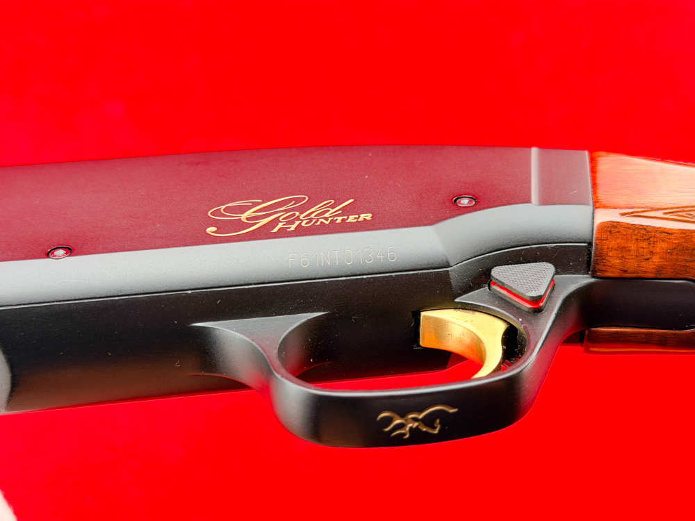 STRIKING 1996 Browning Gold Hunter 20 Gauge 26" 3" Magnum w/ Box-img-35