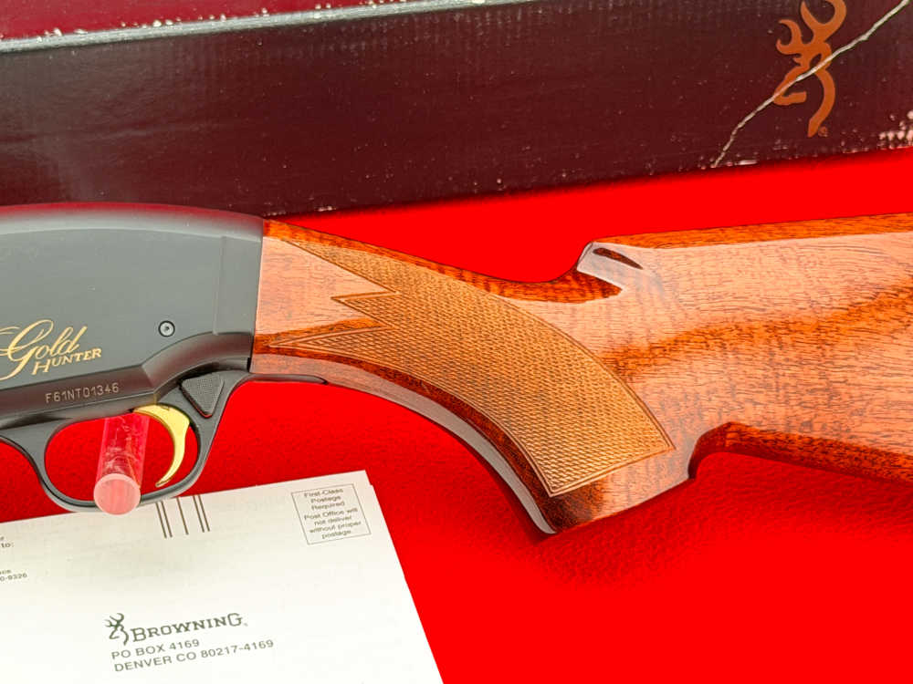 STRIKING 1996 Browning Gold Hunter 20 Gauge 26" 3" Magnum w/ Box-img-9