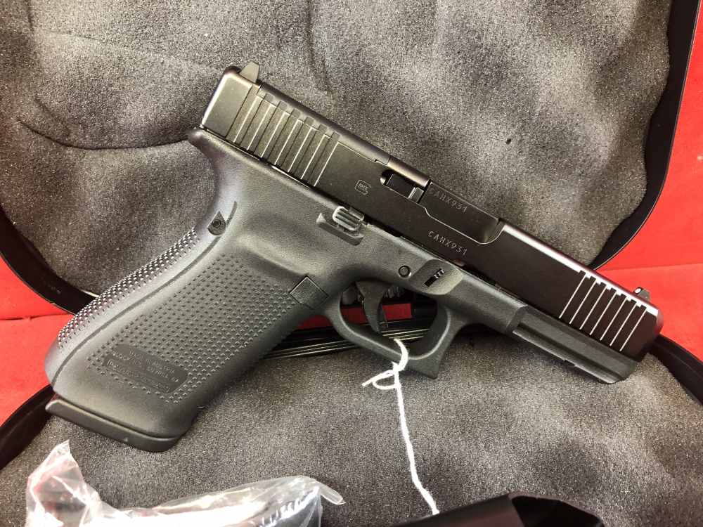 Like New Glock 20 Gen5 10mm-img-6