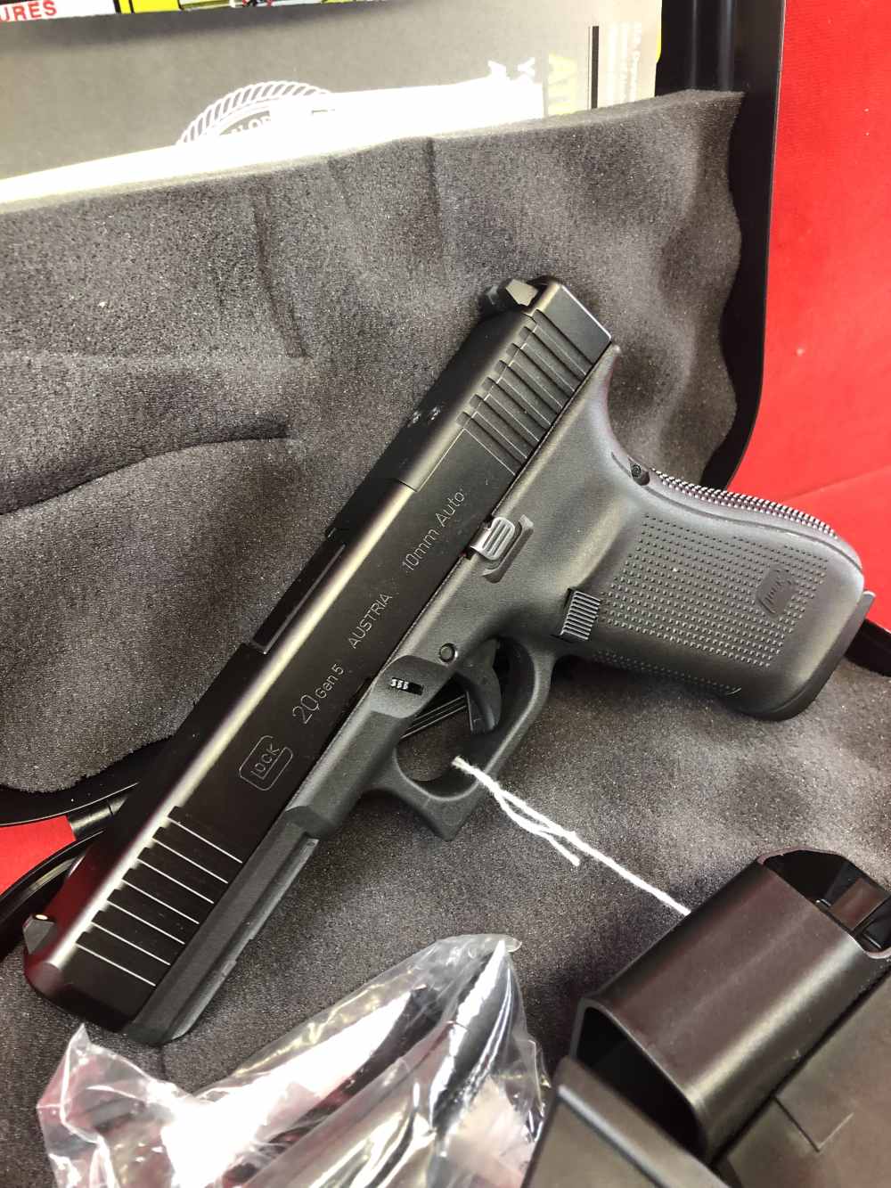 Like New Glock 20 Gen5 10mm-img-4