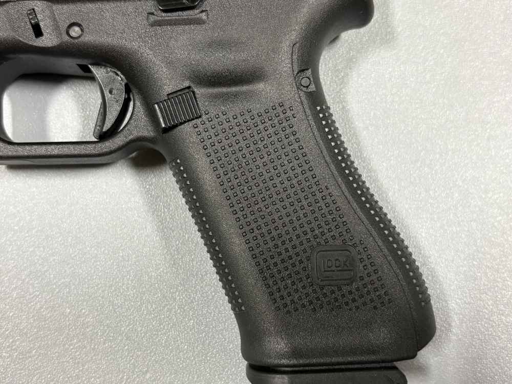 Glock 34 Gen5 MOS 9mm 5.31" Barrel 17+1 Used-img-10