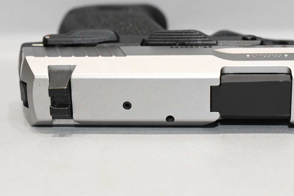 Excellent Heckler & Koch HK USP Compact 9mm Stainless Semi Pistol W Case 02-img-11