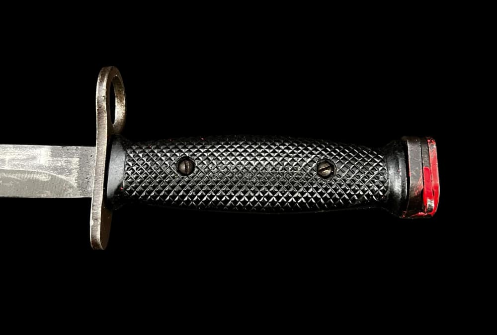 COLT - M-16 - VIETNAM WAR ERA - M7 - FACTORY BAYONET -img-3
