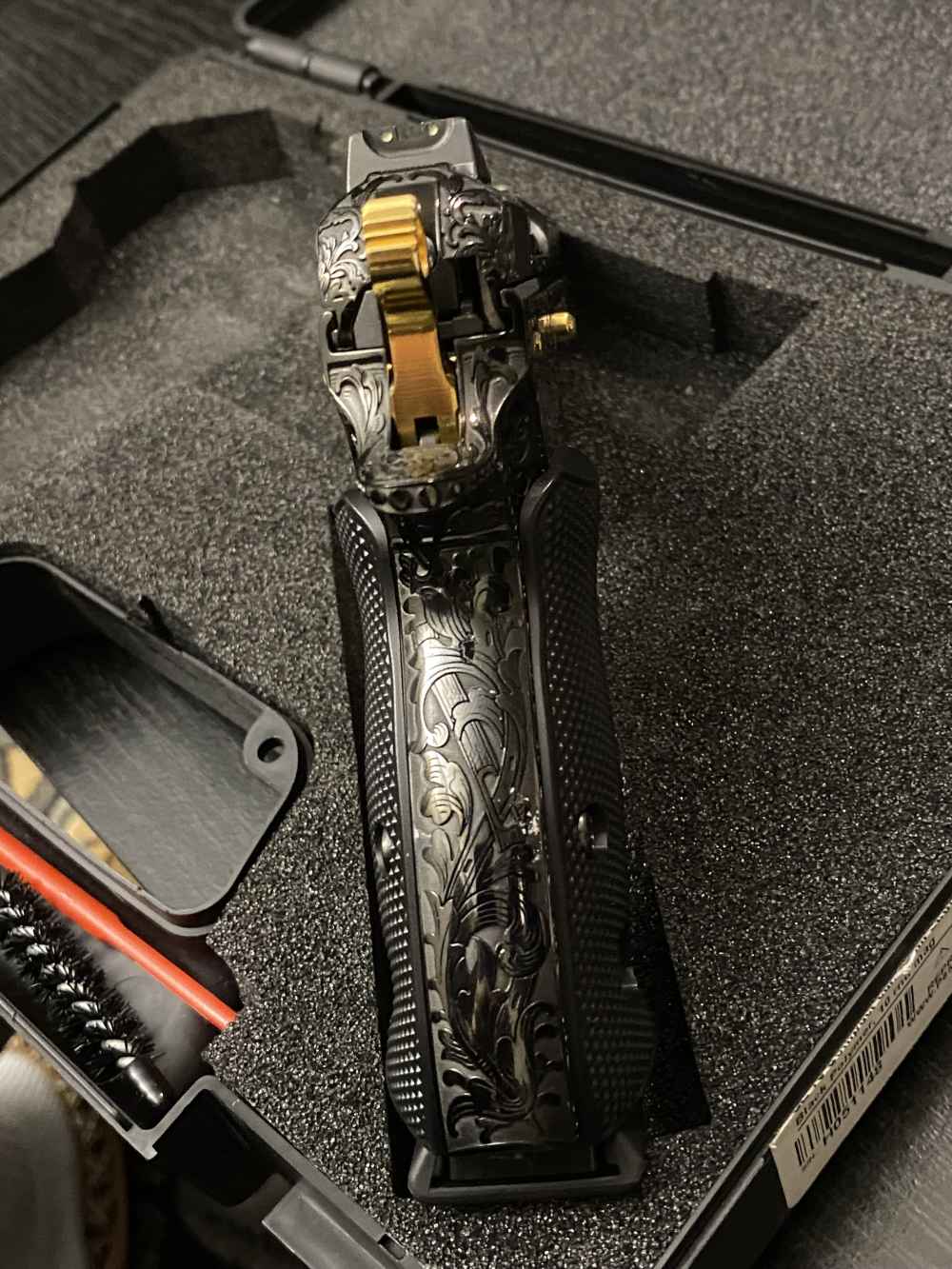 CZ 75 Compact Gold/Royal blued Engraved-img-14