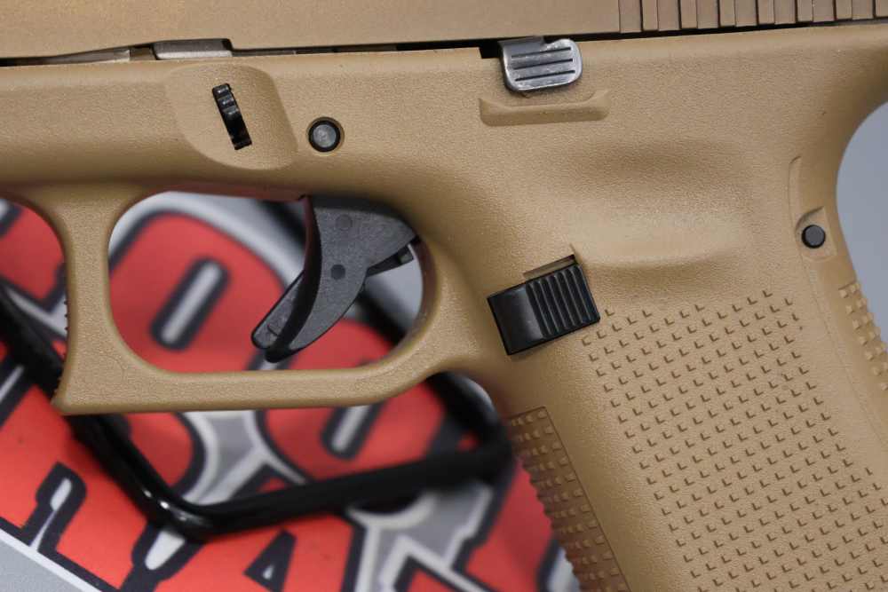 Glock Model G19X 9mm 4.02" w/ Case - 17 & 19rds - -img-28