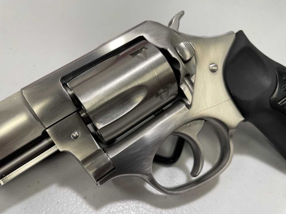 Ruger SP101 .357 Mag 2.25" Stainless 5-Rd w/ Original Case - SKU 05718-img-7