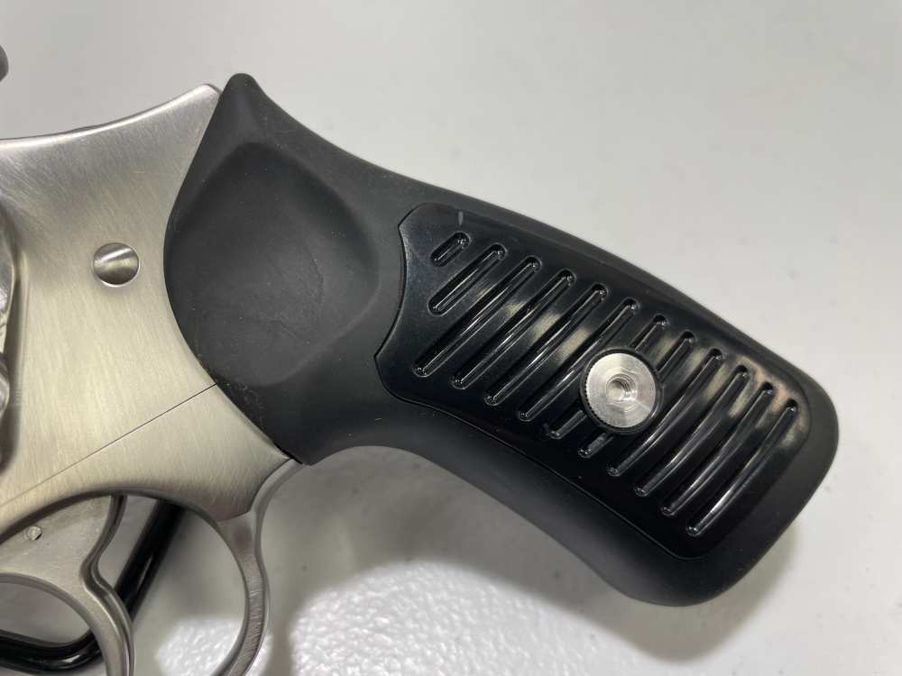 Ruger SP101 .357 Mag 2.25" Stainless 5-Rd w/ Original Case - SKU 05718-img-6