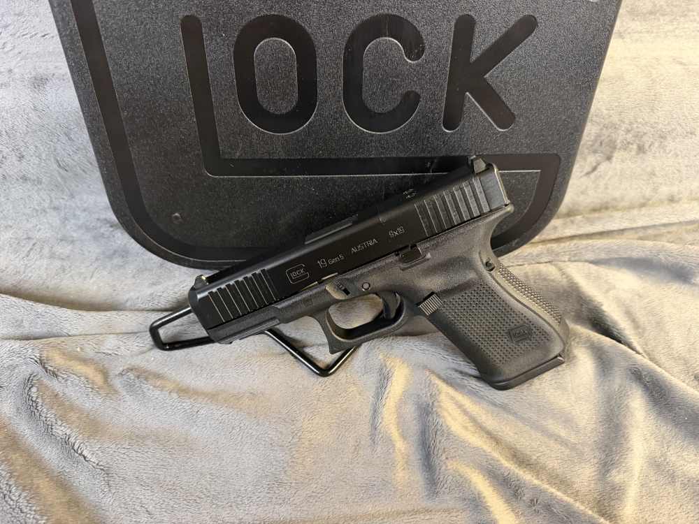 Glock 19 Gen5 MOS 9mm 4.02" Compact 15 Rd Penny Bid-img-0