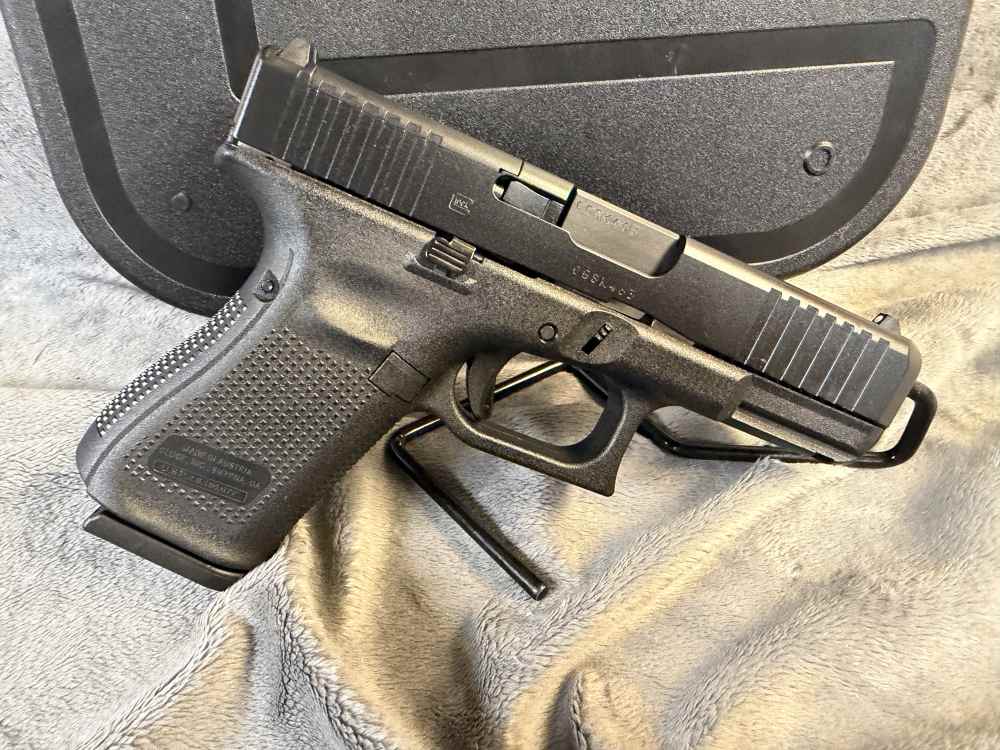 Glock 19 Gen5 MOS 9mm 4.02" Compact 15 Rd Penny Bid-img-4