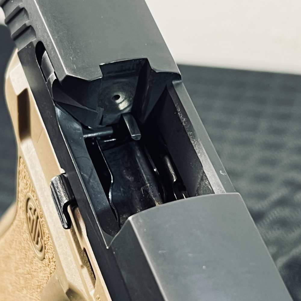SIG Sauer P320 HC 320 Comp Full-Size 9mm Semi-Auto Pistol - Penny Start!-img-11