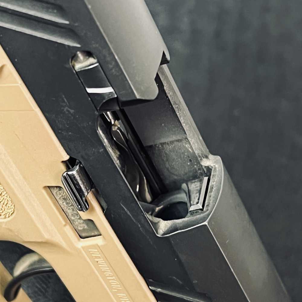SIG Sauer P320 HC 320 Comp Full-Size 9mm Semi-Auto Pistol - Penny Start!-img-12