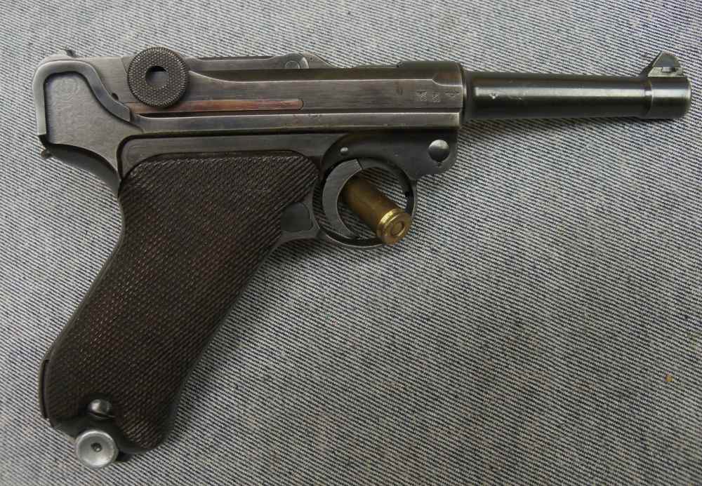 WWII GERMAN LUGER S/42 1938 MATCH 9MM SEMI AUTO  MAUSER HOLSTER 2 MAGS TOOL-img-1