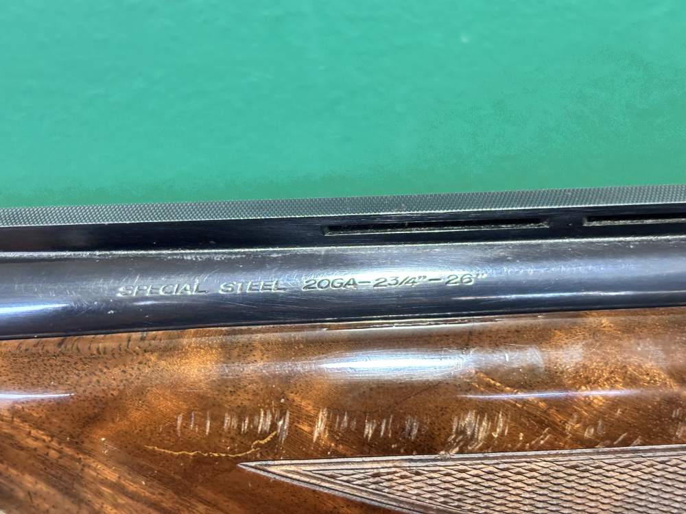 Browning Citori Grade 6 20 ga Straight Grip Engraved Gold Inlay 26" -img-4