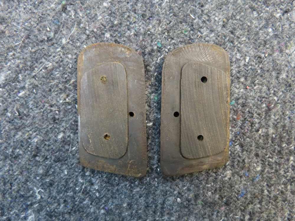 Original FN Browning Model 1905/1906 Horn Pistol Grip Set w/ Screw-img-4