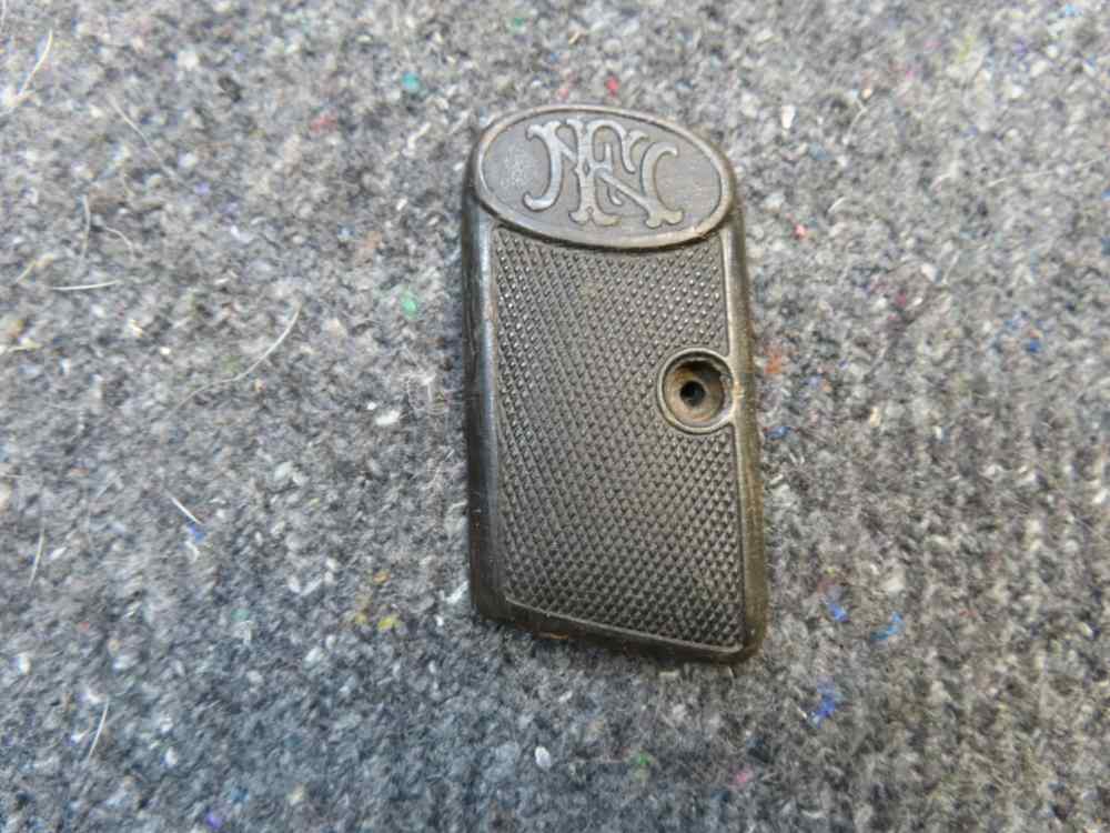 Original FN Browning Model 1905/1906 Horn Pistol Grip Set w/ Screw-img-2