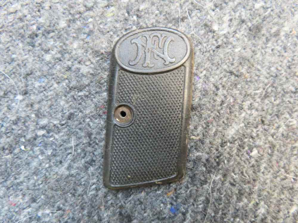 Original FN Browning Model 1905/1906 Horn Pistol Grip Set w/ Screw-img-3