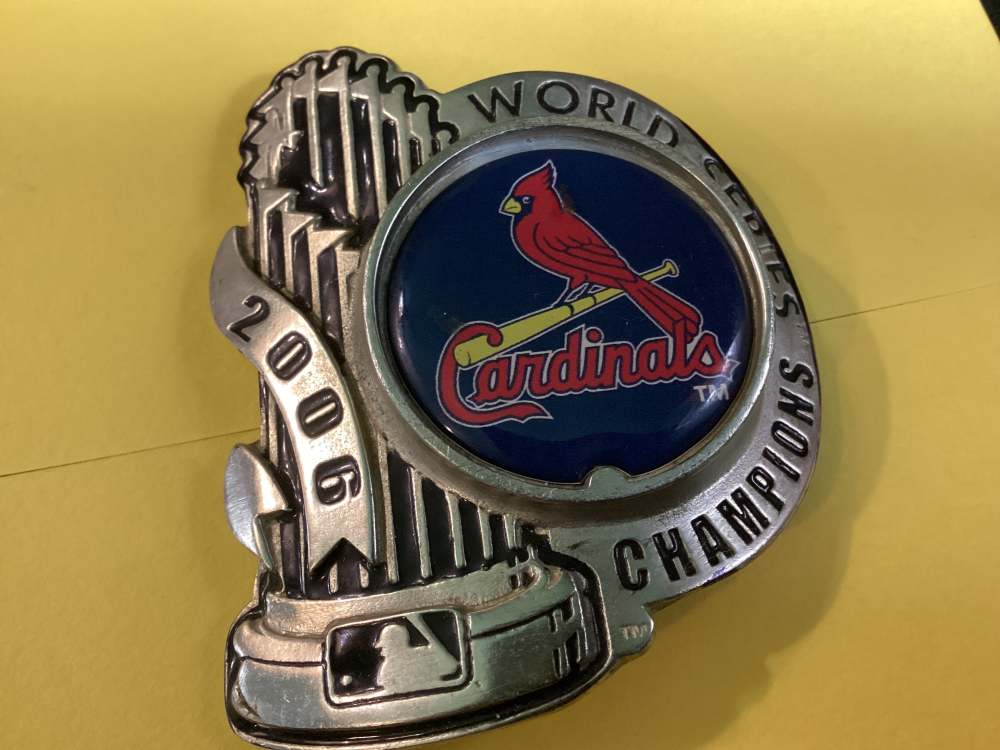   Cardinals 2006 World Series Champs Souvenir.-img-0
