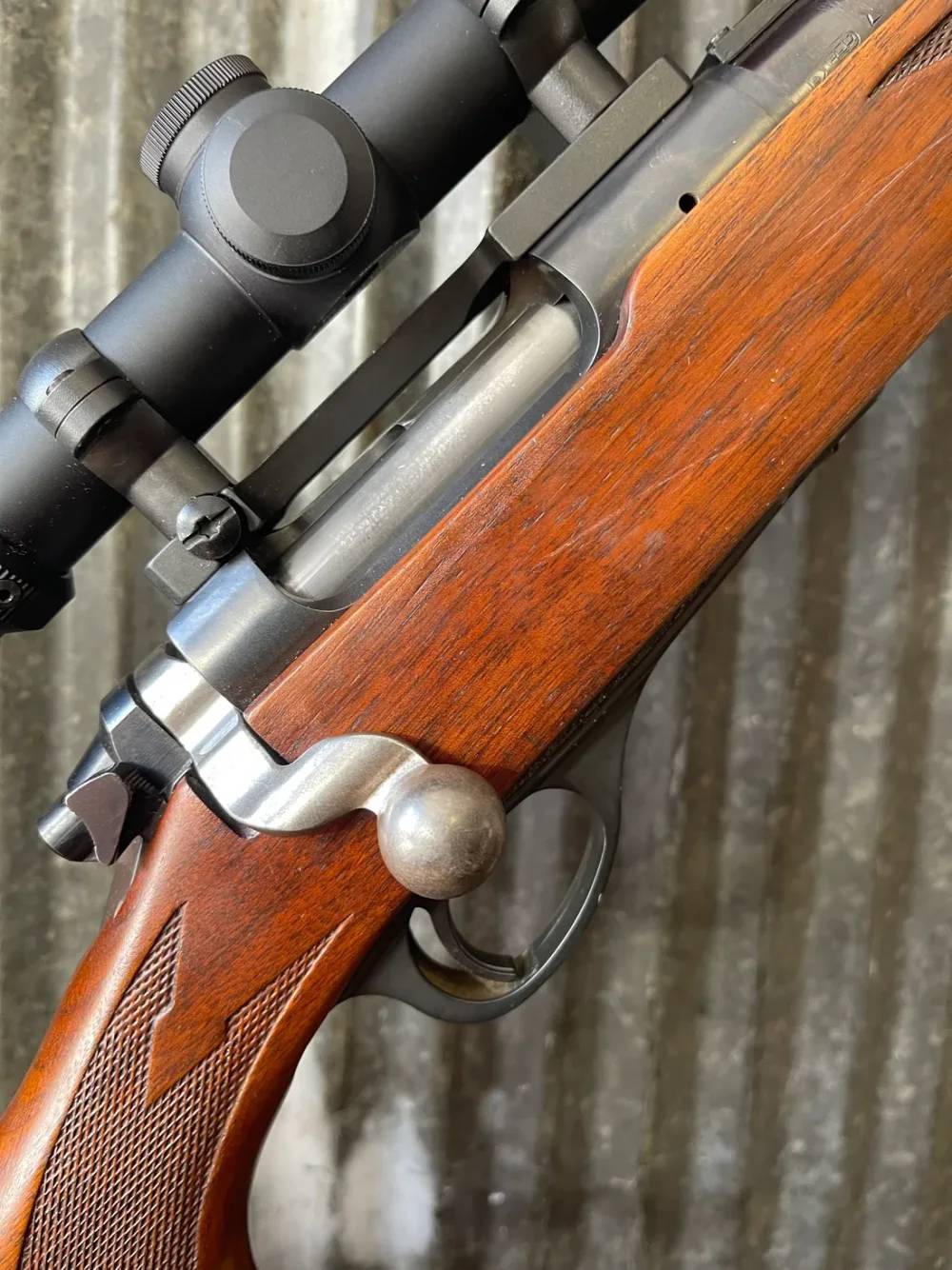 Remington Model 600 .222 Remington-Leupold VX-I 3-9x-Vent Rib-img-1