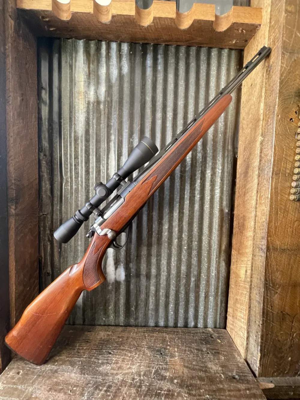 Remington Model 600 .222 Remington-Leupold VX-I 3-9x-Vent Rib-img-0