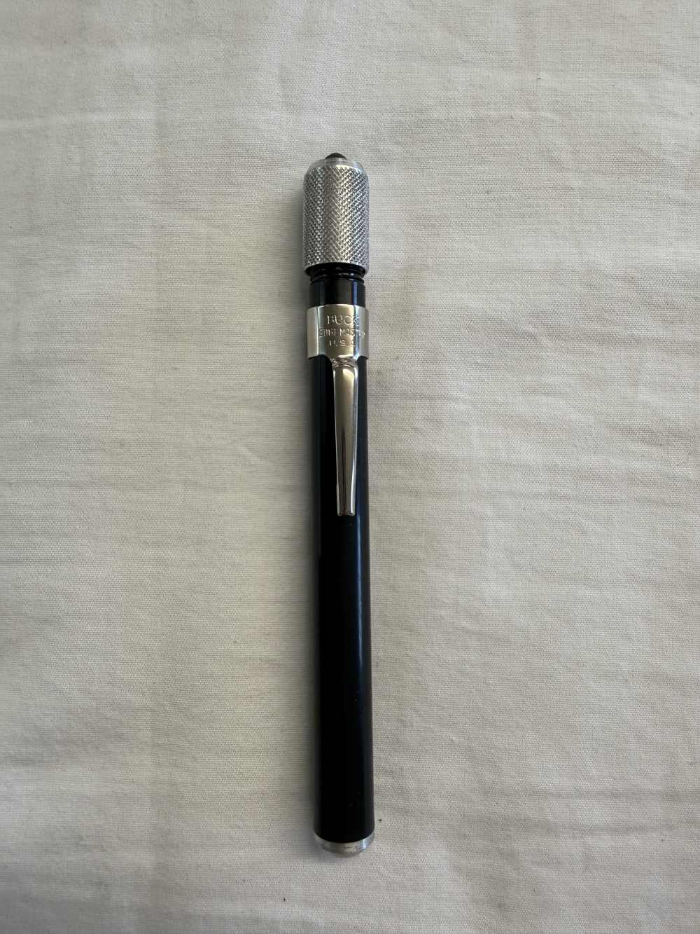 Vintage Buck Edgemaster #138 Retractable Knife Sharpener 0138-00-0 #F42-img-1