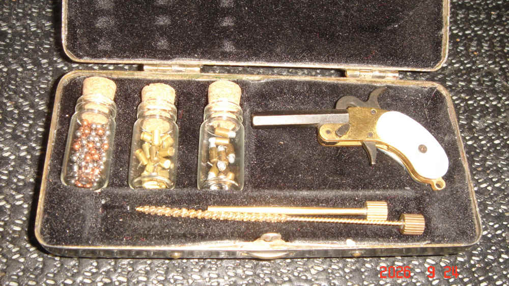 MINIATURE 2MM PINFIRE  PISTOL-img-1