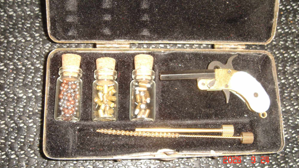 MINIATURE 2MM PINFIRE  PISTOL-img-0