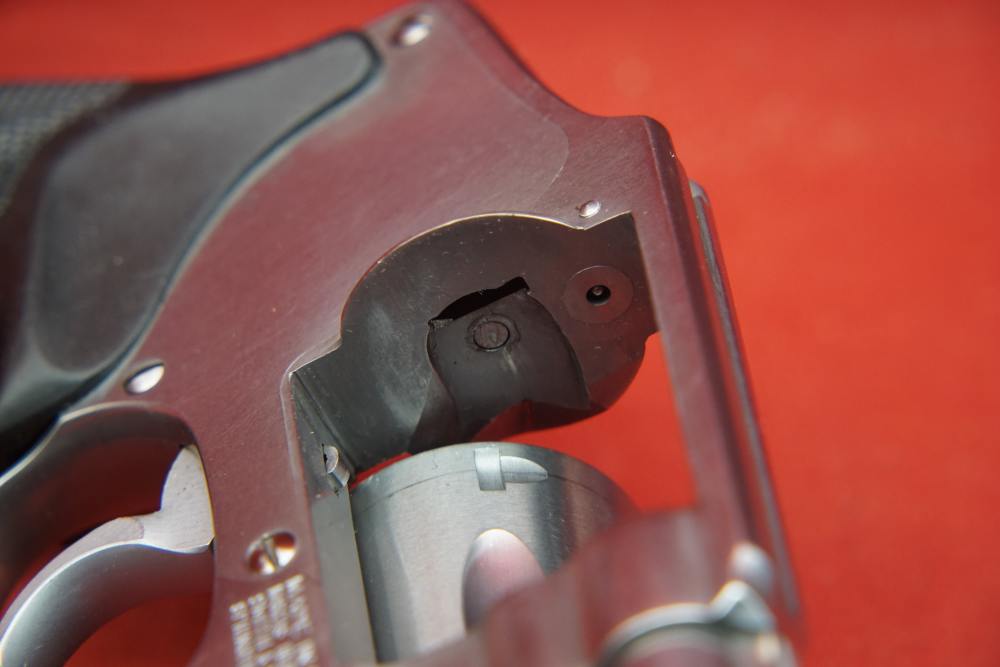 USED Smith & Wesson 640 38 SPL 1.75" barrel-img-18