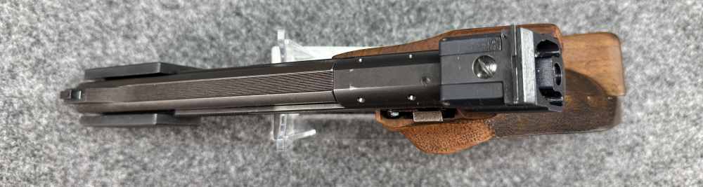 Swiss-made HAEMMERLI 208 Target Pistol, 22LR, adj sights, grips & heel TOP-img-2