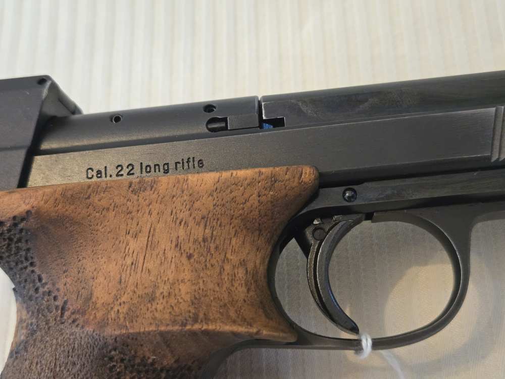 Swiss-made HAEMMERLI 208 Target Pistol, 22LR, adj sights, grips & heel TOP-img-19