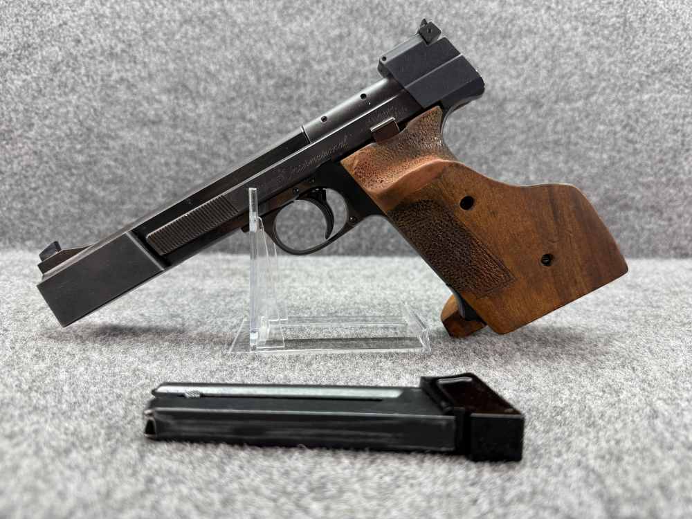 Swiss-made HAEMMERLI 208 Target Pistol, 22LR, adj sights, grips & heel TOP-img-1