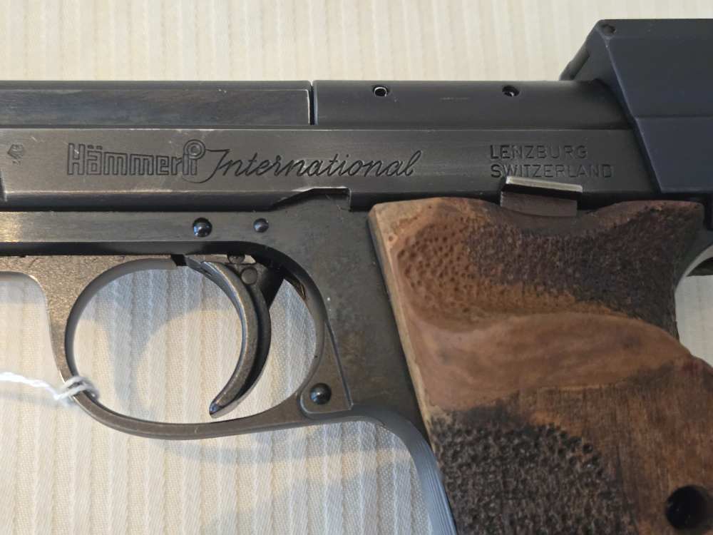 Swiss-made HAEMMERLI 208 Target Pistol, 22LR, adj sights, grips & heel TOP-img-12