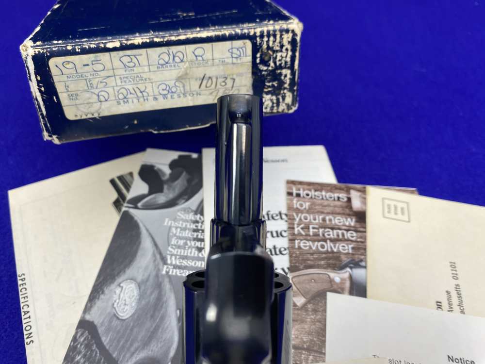 Smith Wesson Model 19-5 .357 Mag Blued 2.5" *DESIRABLE HEAVY BARREL MODEL*-img-31