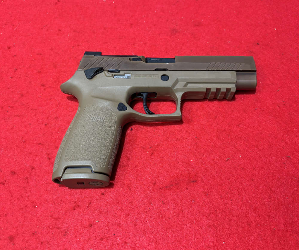 Sig Sauer M17 P320 9mm 4.7" MS Optics Ready 3x Mags Factory Box Used-img-1