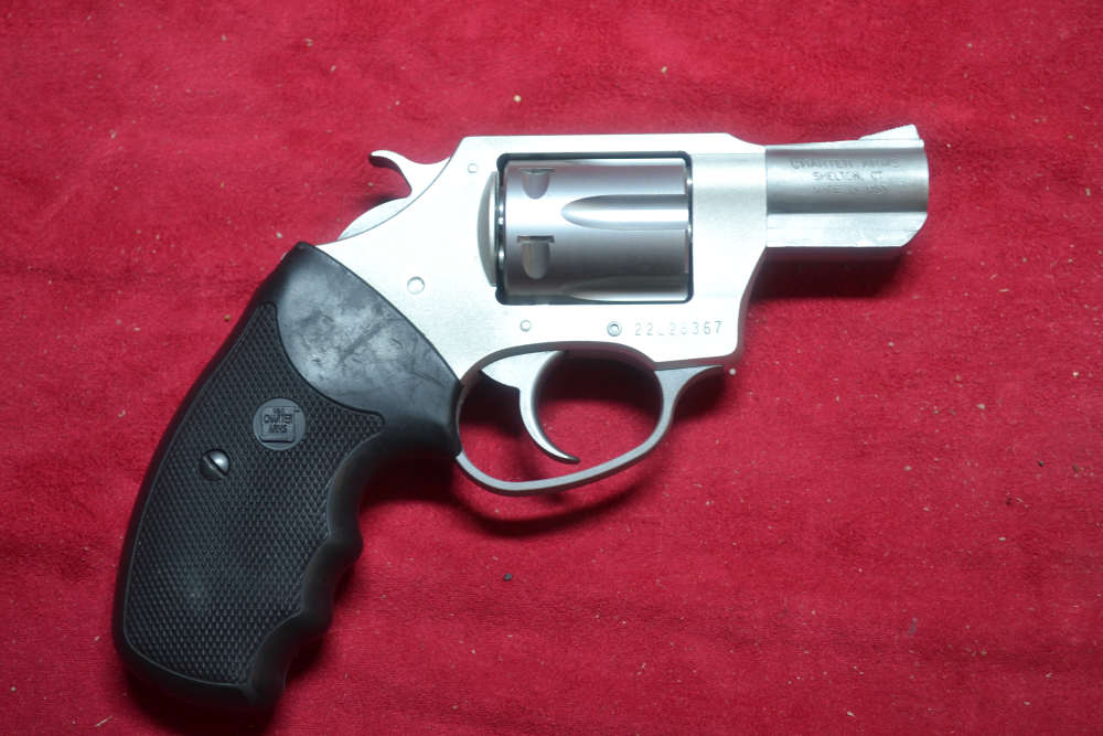 Charter Arms Undercoverette 32 H&R Mag 2"Barrel Used, Layaway Available.-img-1