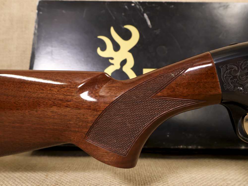 Browning BPS Pump Shotgun, Engraved Receiver, 3", 28" 12-Ga. Invector LNIB-img-2