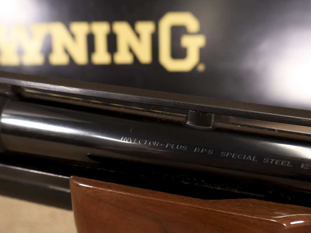 Browning BPS Pump Shotgun, Engraved Receiver, 3", 28" 12-Ga. Invector LNIB-img-10