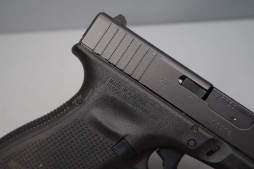 Glock 19 Gen4 9mm 4.02" w/Box-img-7